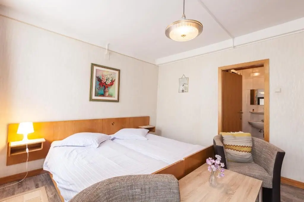 Double or Twin Room 3